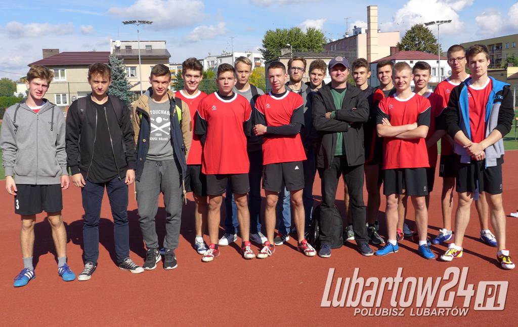 Sportowo w II LO