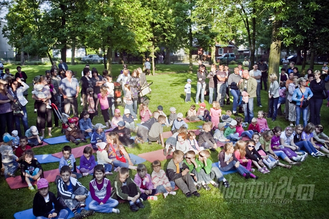 Patronat Lubartów24: Uliczny teatr w cyrkowej odsłonie w Firleju