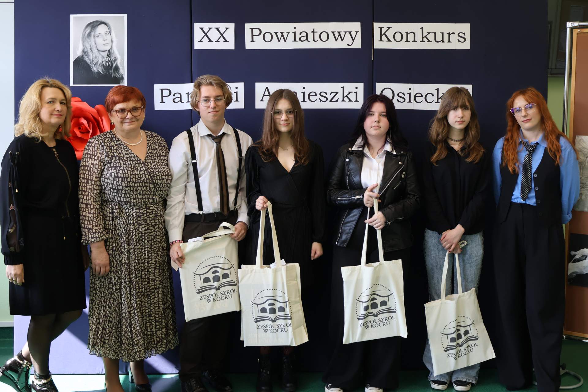 Sukces plastyczny i recytatorski