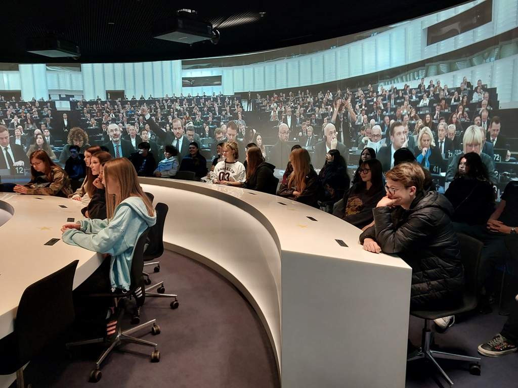 Wycieczka uczniów II LO do Warszawy