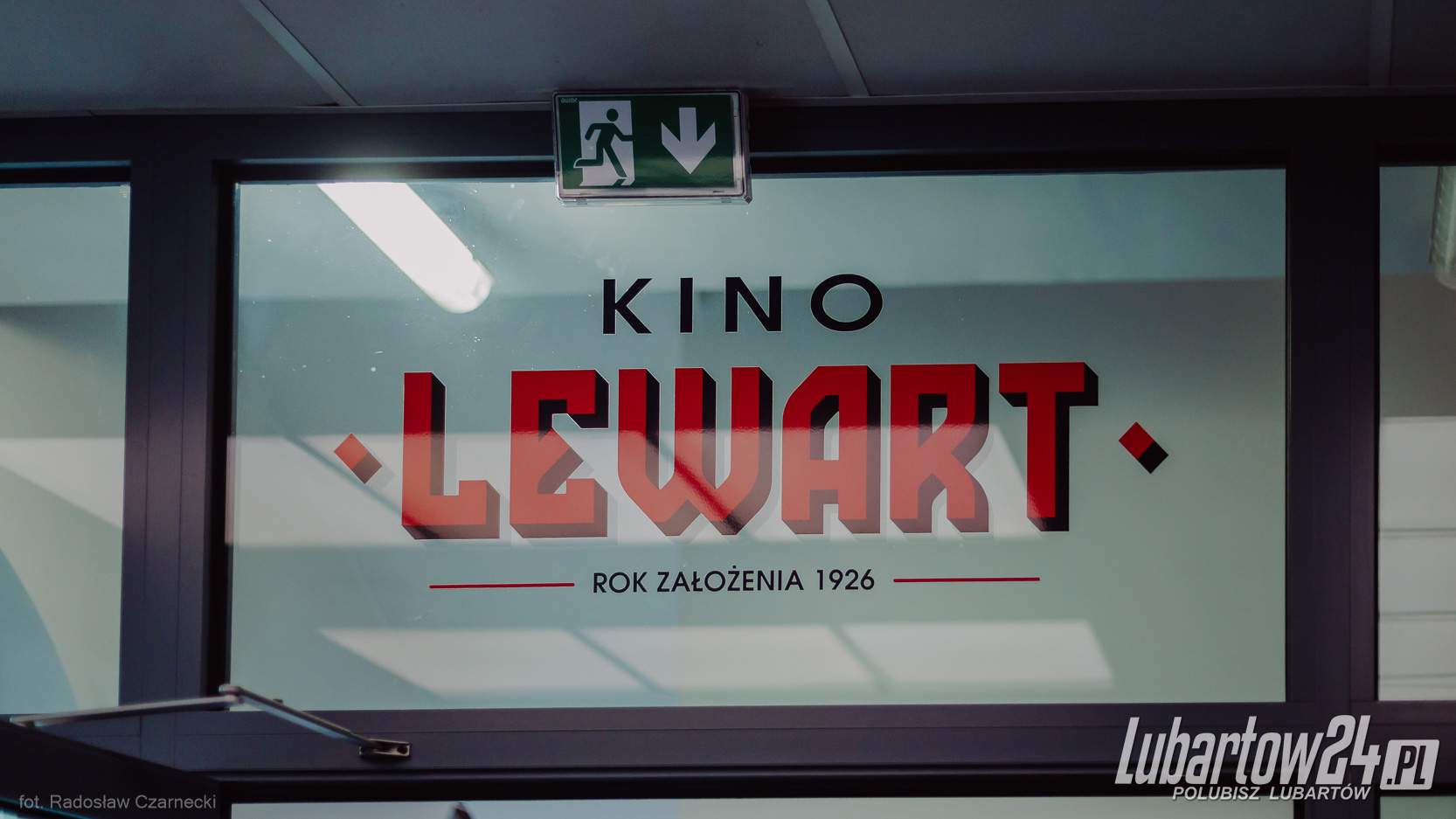 Sto lat kina Lewart
