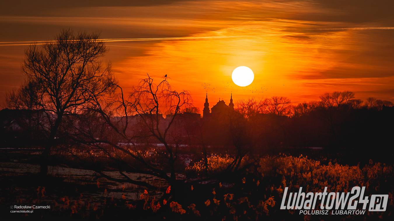 zachód słońca nad Lubartowem