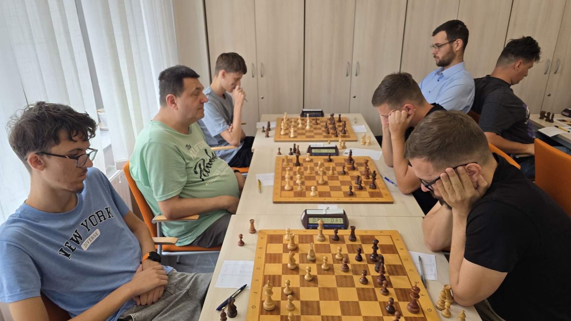 Wyścig o kategorie szachowe