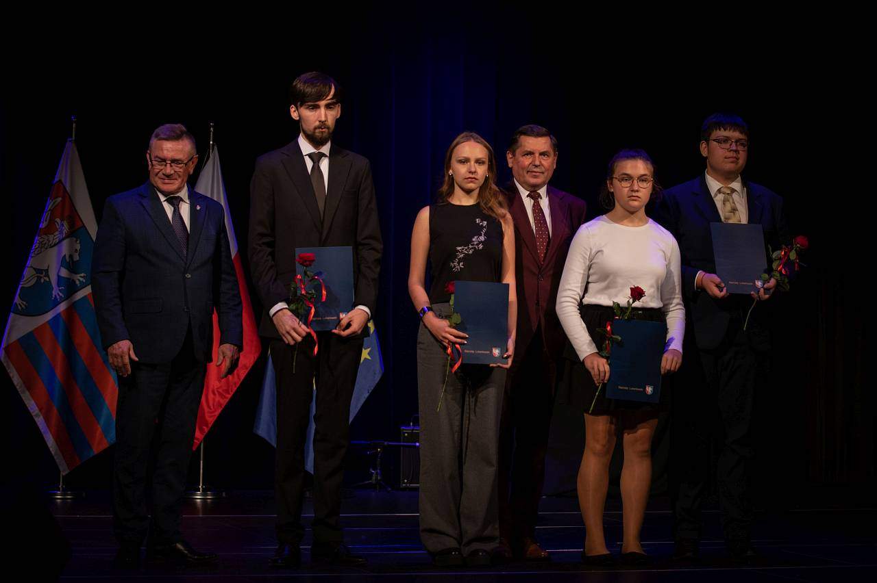 92 stypendystów z ZS2
