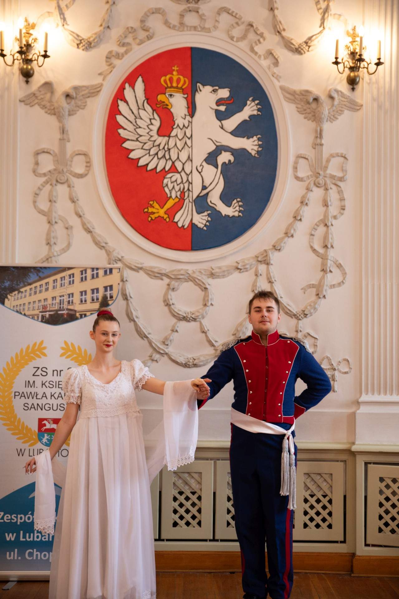 Polonez w sali rycerskiej