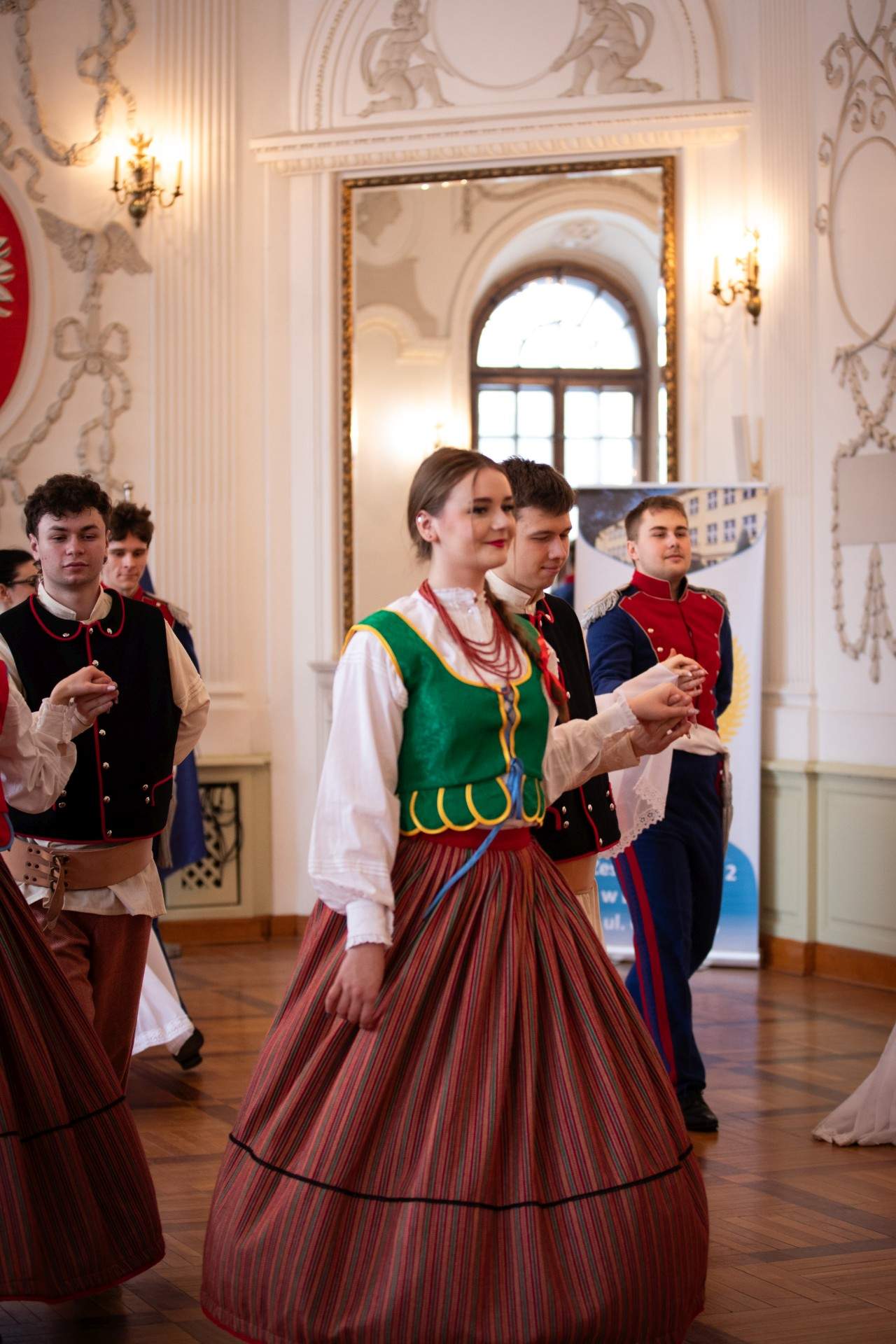 Polonez w sali rycerskiej