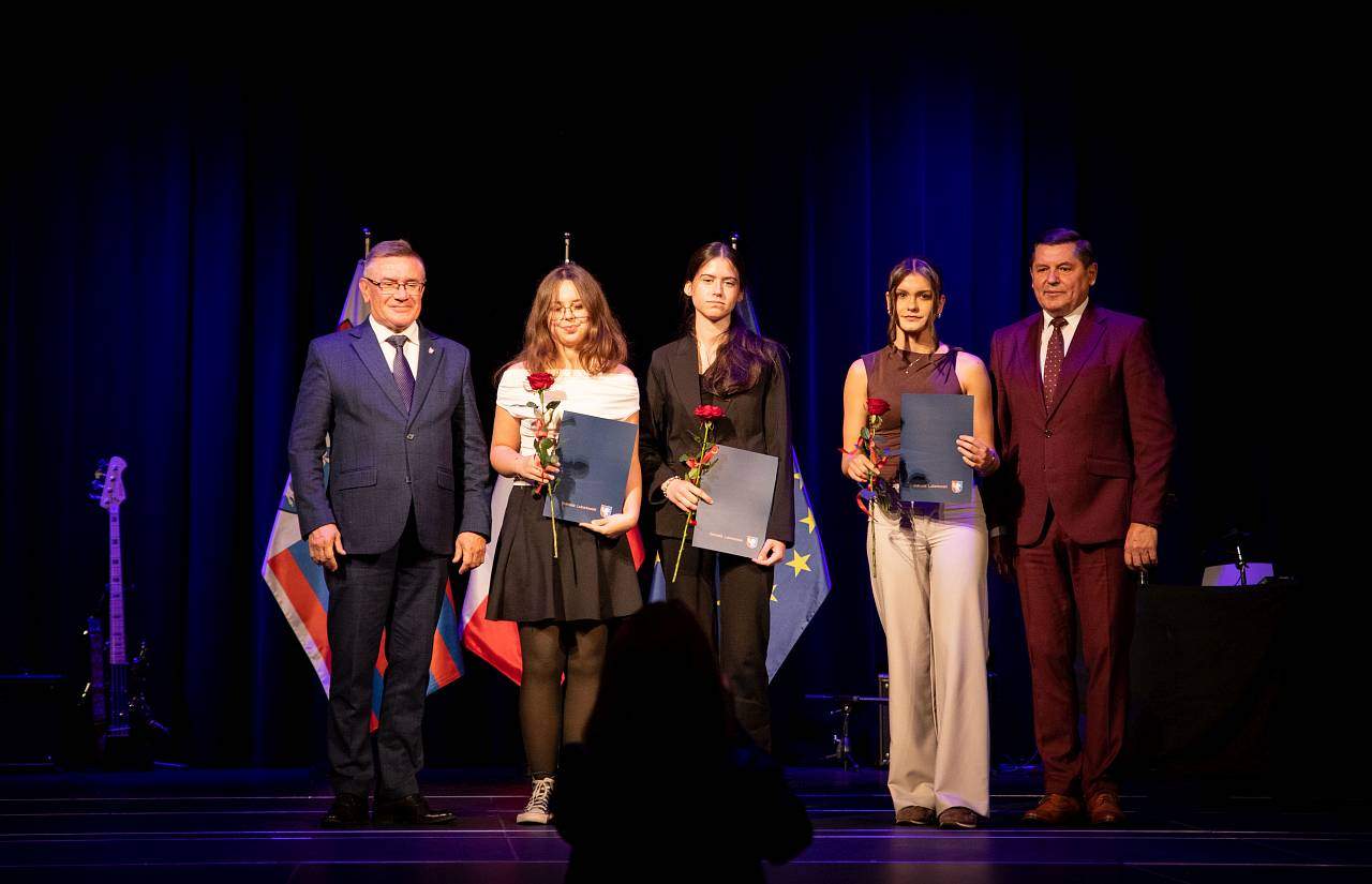 92 stypendystów z ZS2