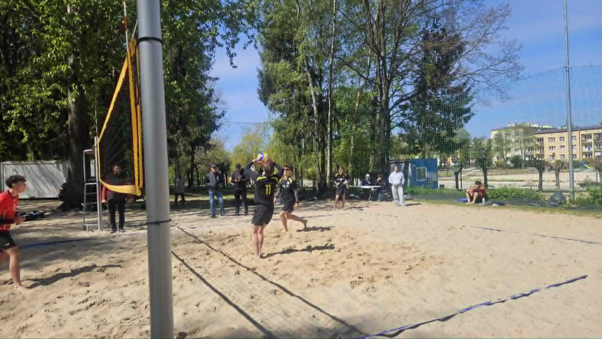 Siatkarze plażowi z ZS nr 2