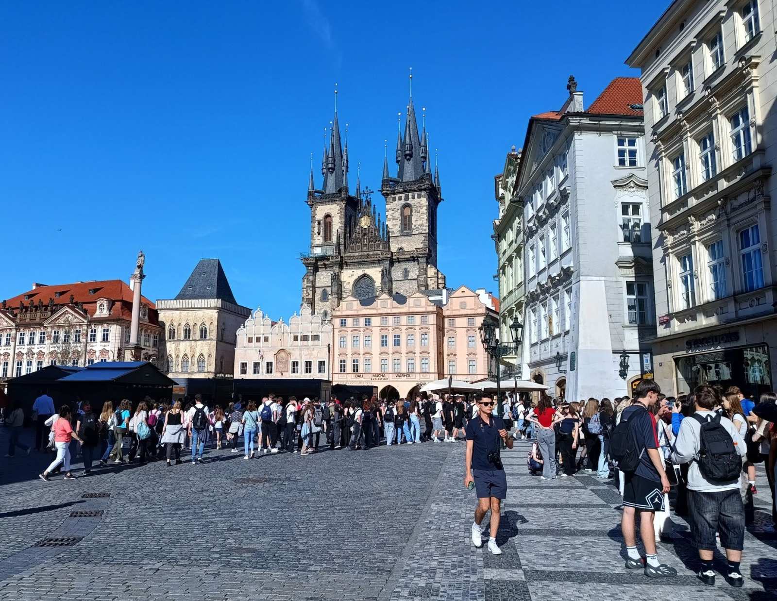 II LO zwiedza Pragę