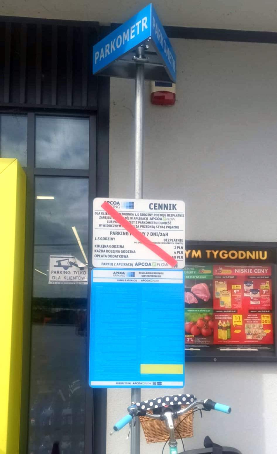 Tańsze parkowanie pod marketem