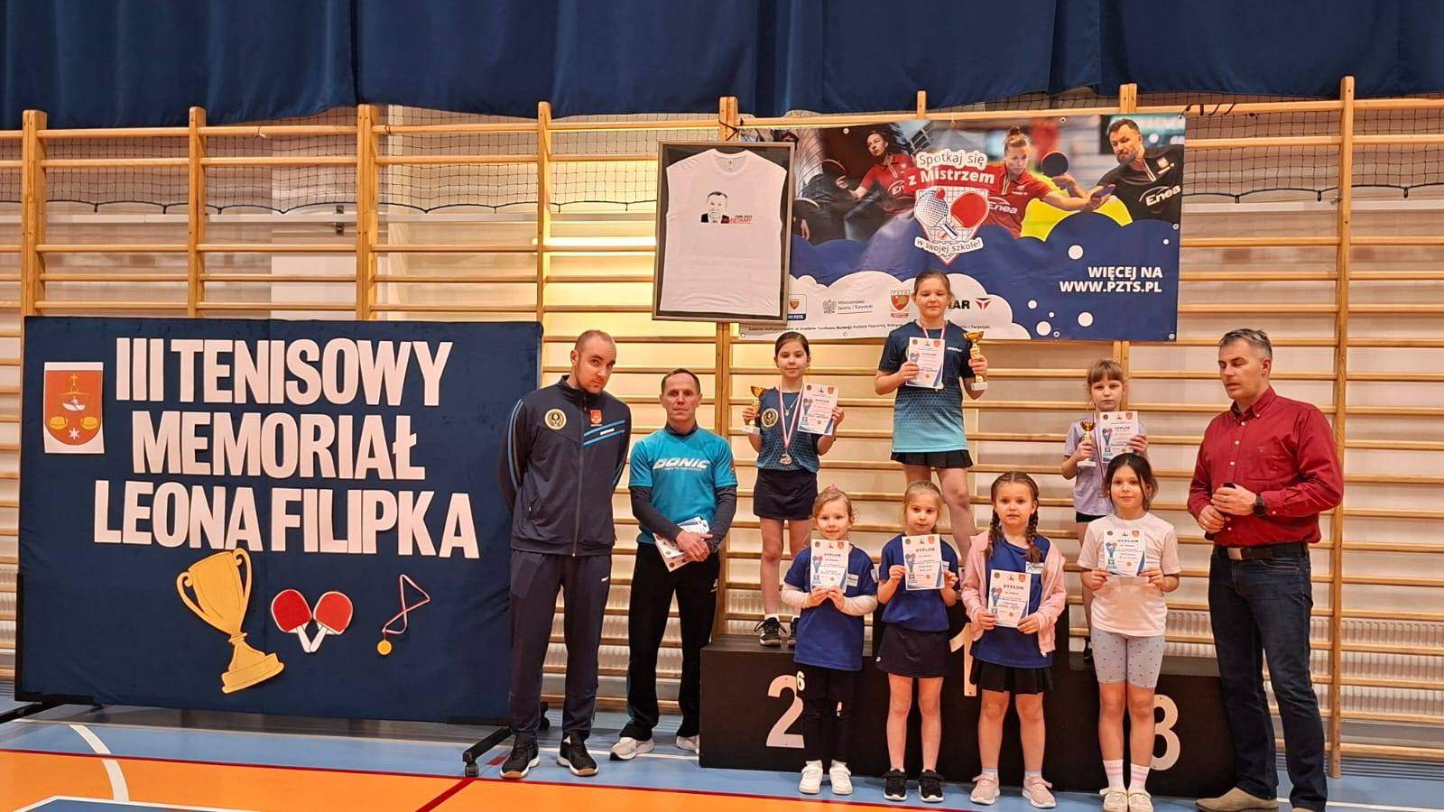 III Tenisowy Memoriał Leona Filipka w Zespole Szkolno - Przedszkolnym w Woli Skromowskiej