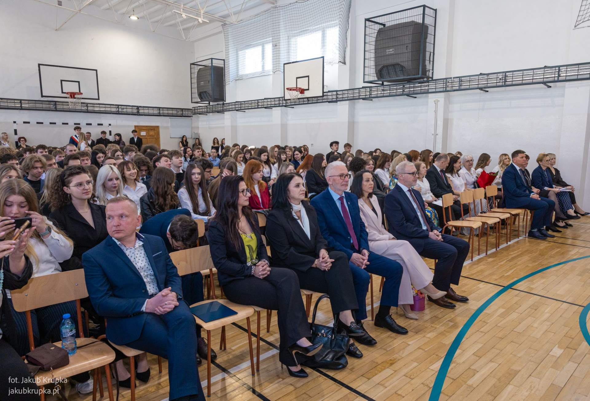 Zakończenie roku maturzystów w II LO