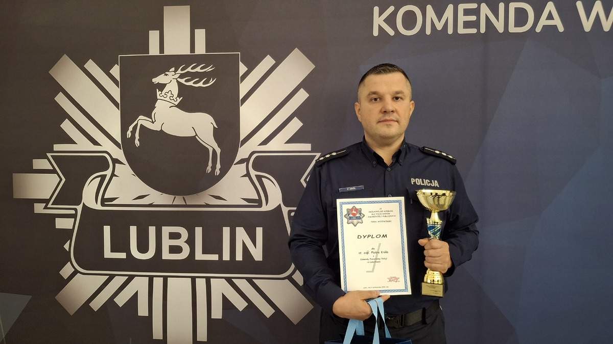 Policjant z KPP w Lubartowie wygrał Eliminacje Wojewódzkie do VI Ogólnopolskiego Konkursu dla Policjantów - Oskarżycieli Publicznych