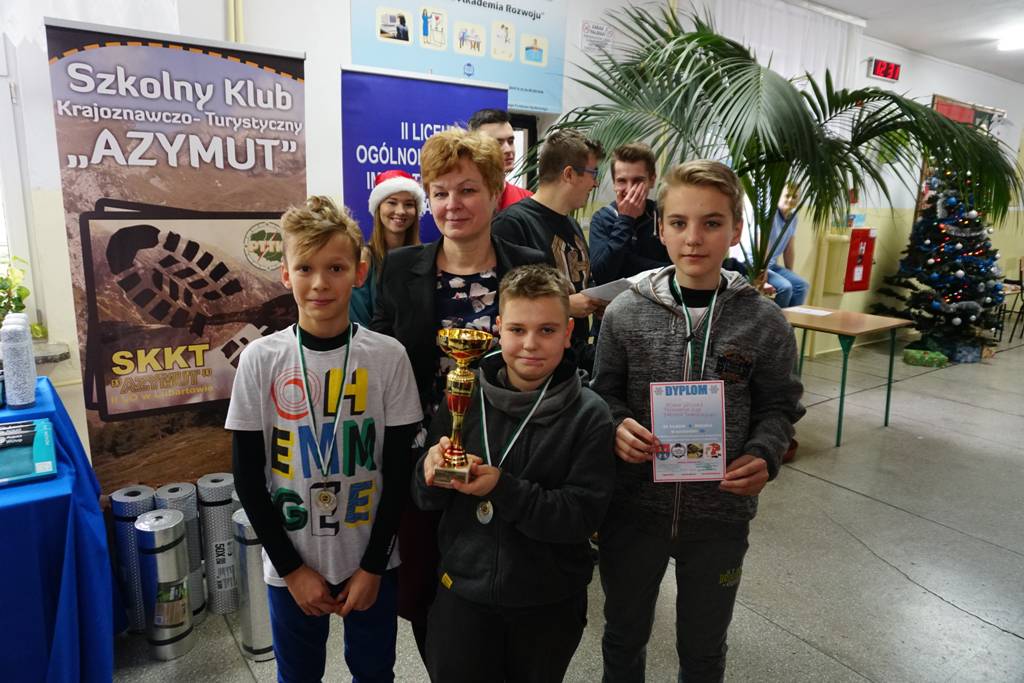 IX Mikołajkowe Marsze na Orientację