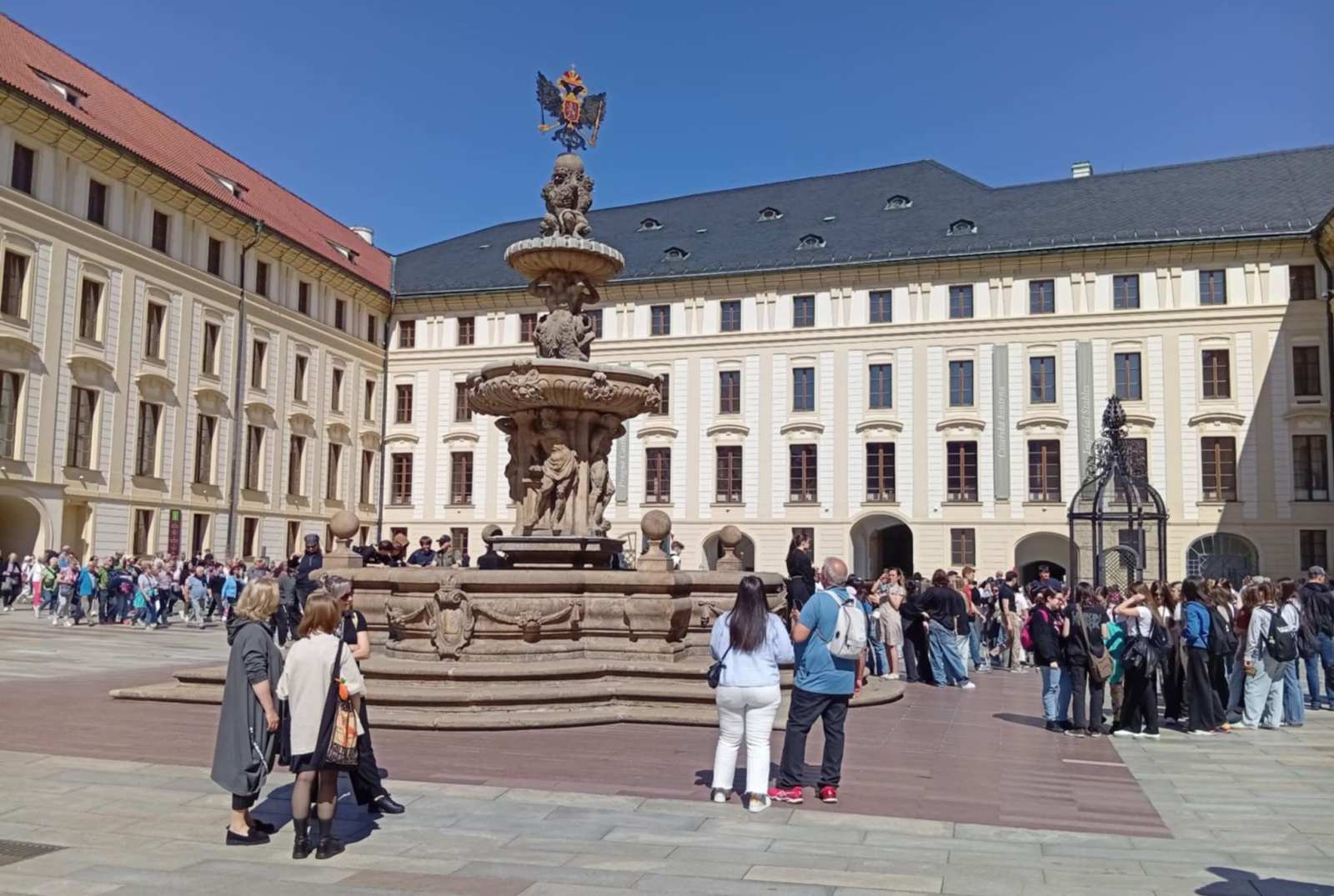 II LO zwiedza Pragę