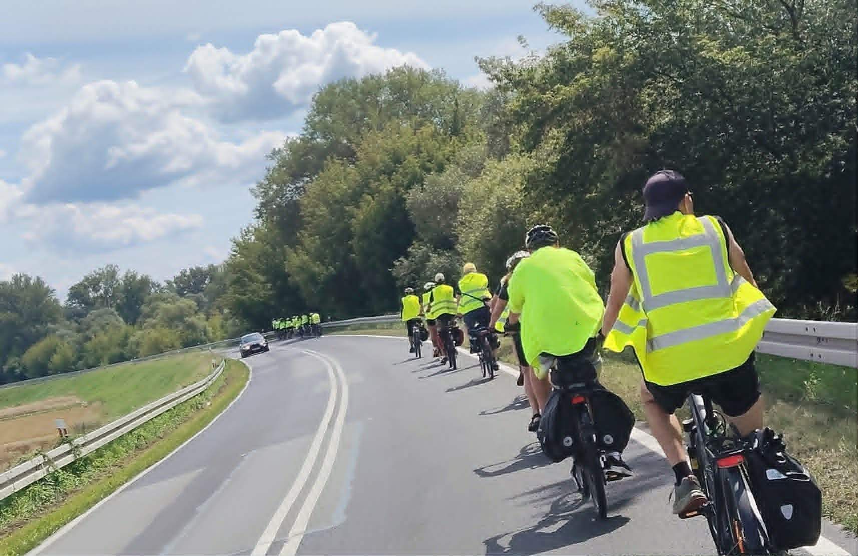 Dworki i Pałace