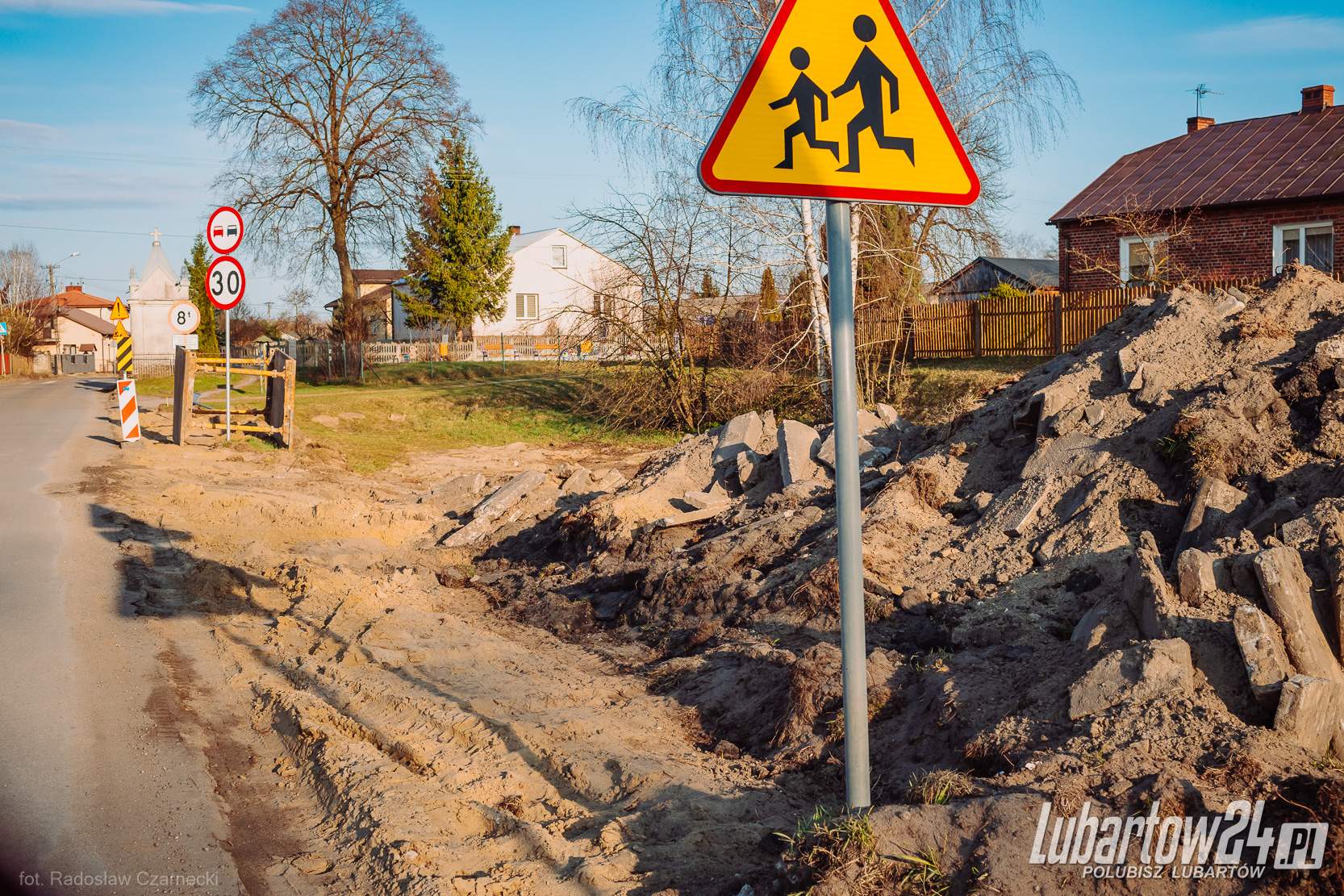 rozbudowa drogi powiatowej nr 1551L w miejscowości Chlewiska