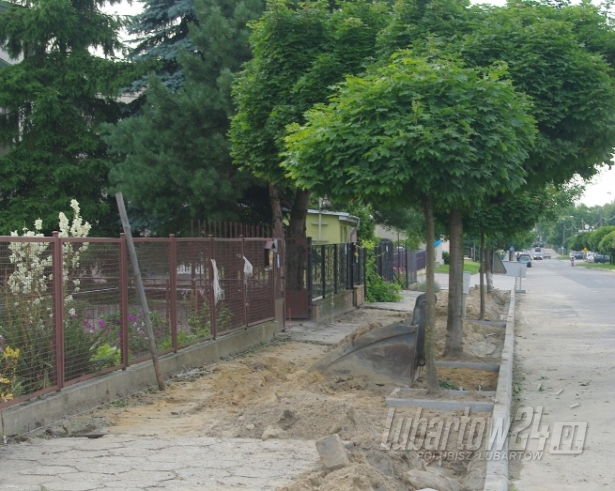 Nowy chodnik na ul. 1 Maja