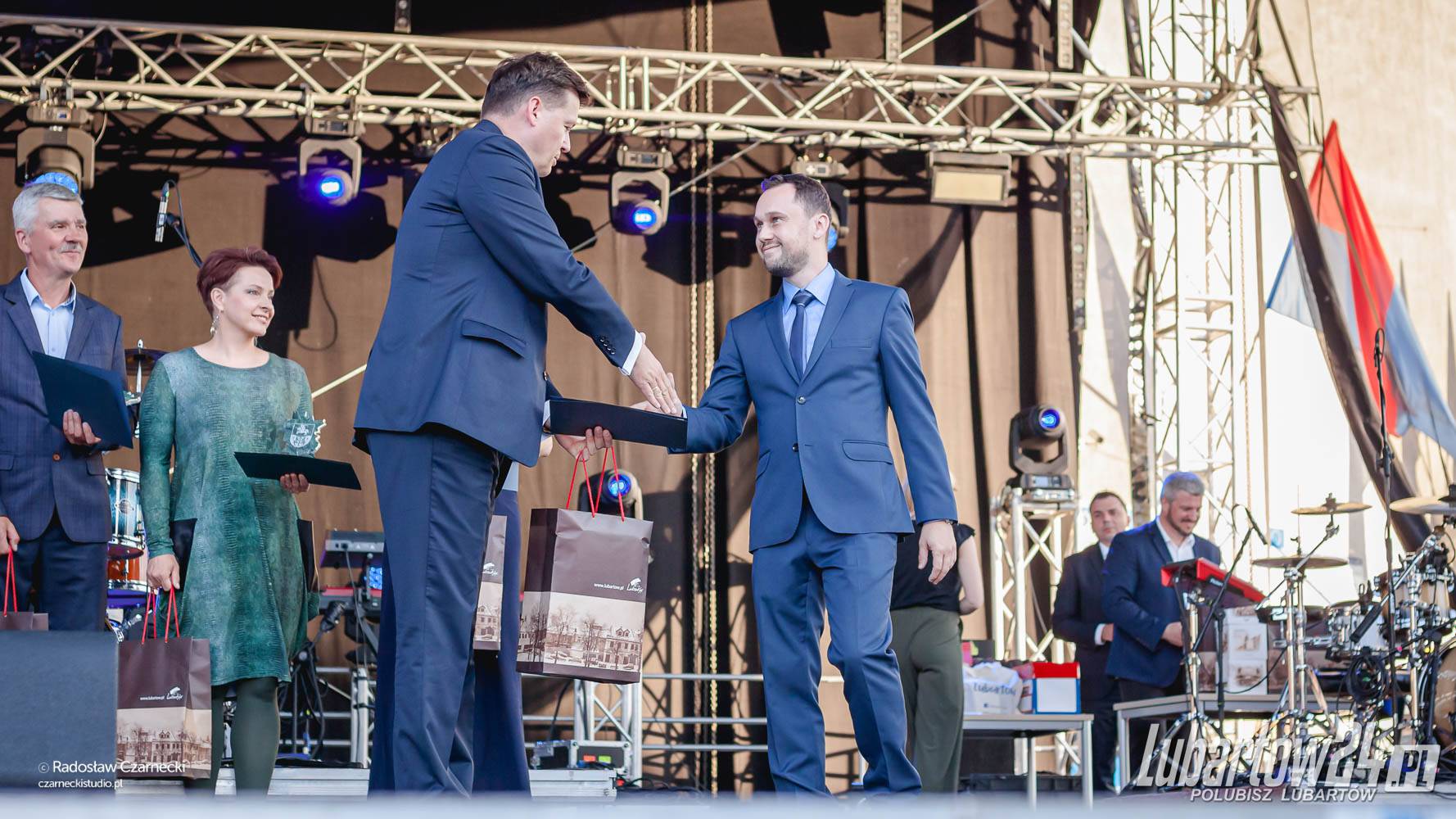 Stypendia i nagrody Burmistrza