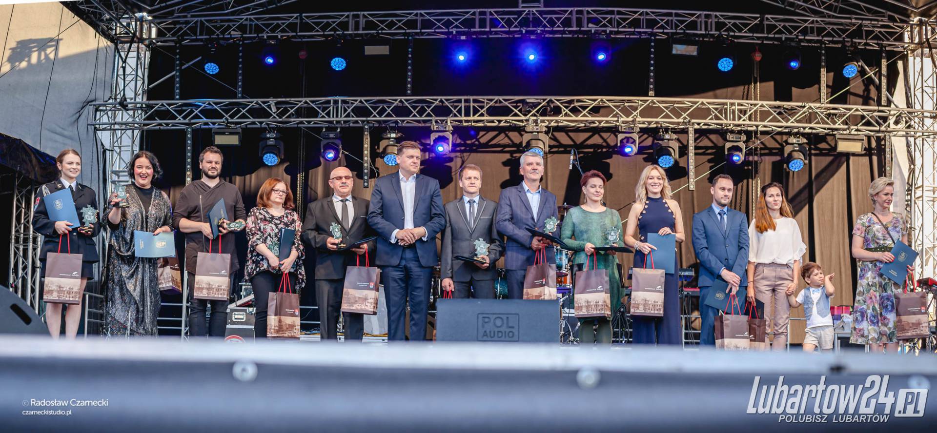 Stypendia i nagrody Burmistrza