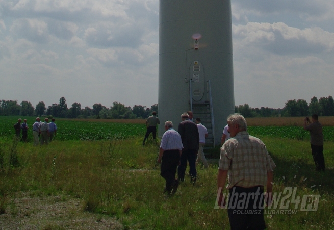 Wyjazd na farmę wiatrową do Dobrzynia nad Wisłą