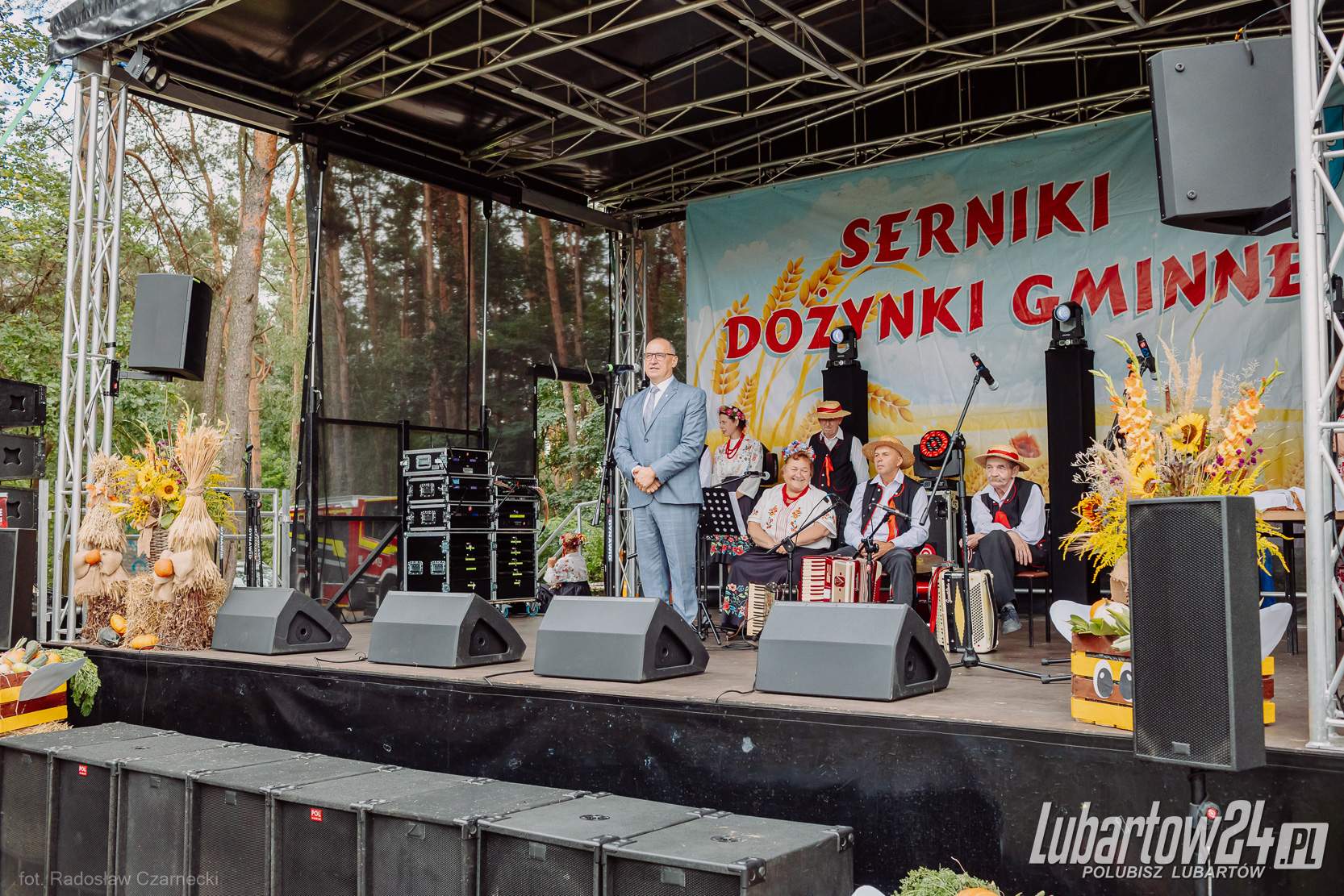 Dożynki w Sernikach
