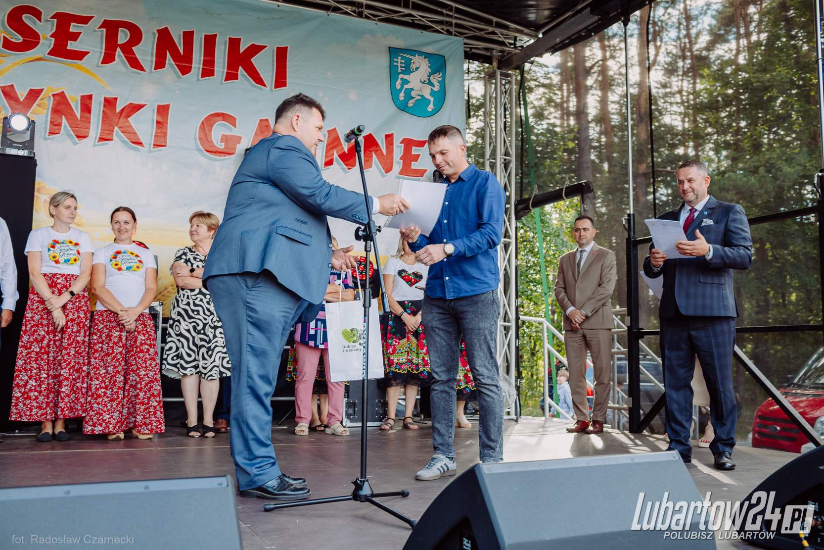 Dożynki w Sernikach