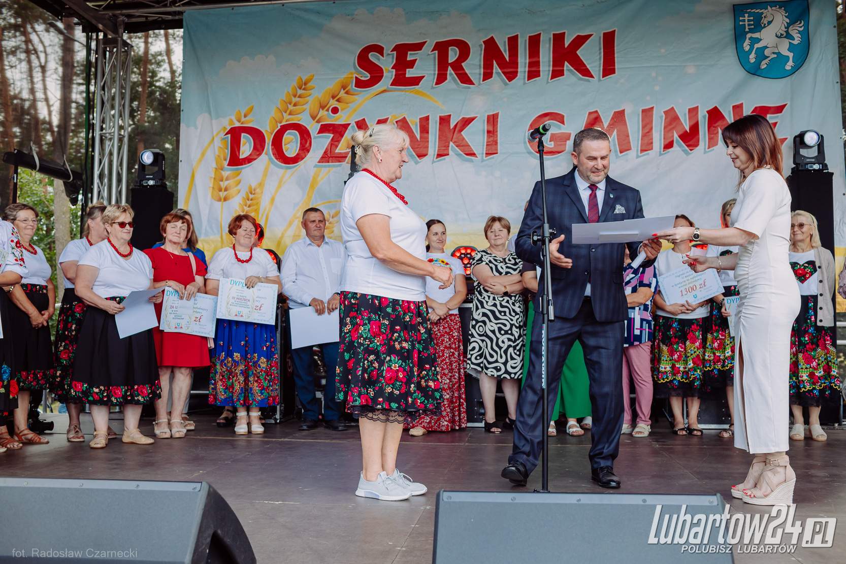 Dożynki w Sernikach