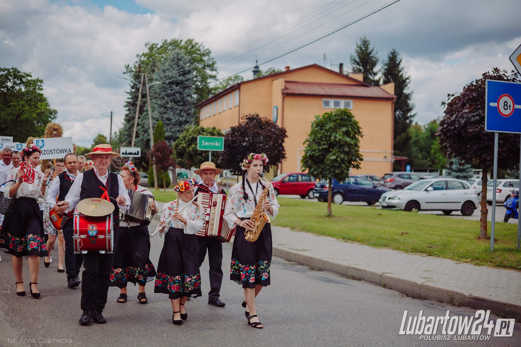 Dożynki w Sernikach