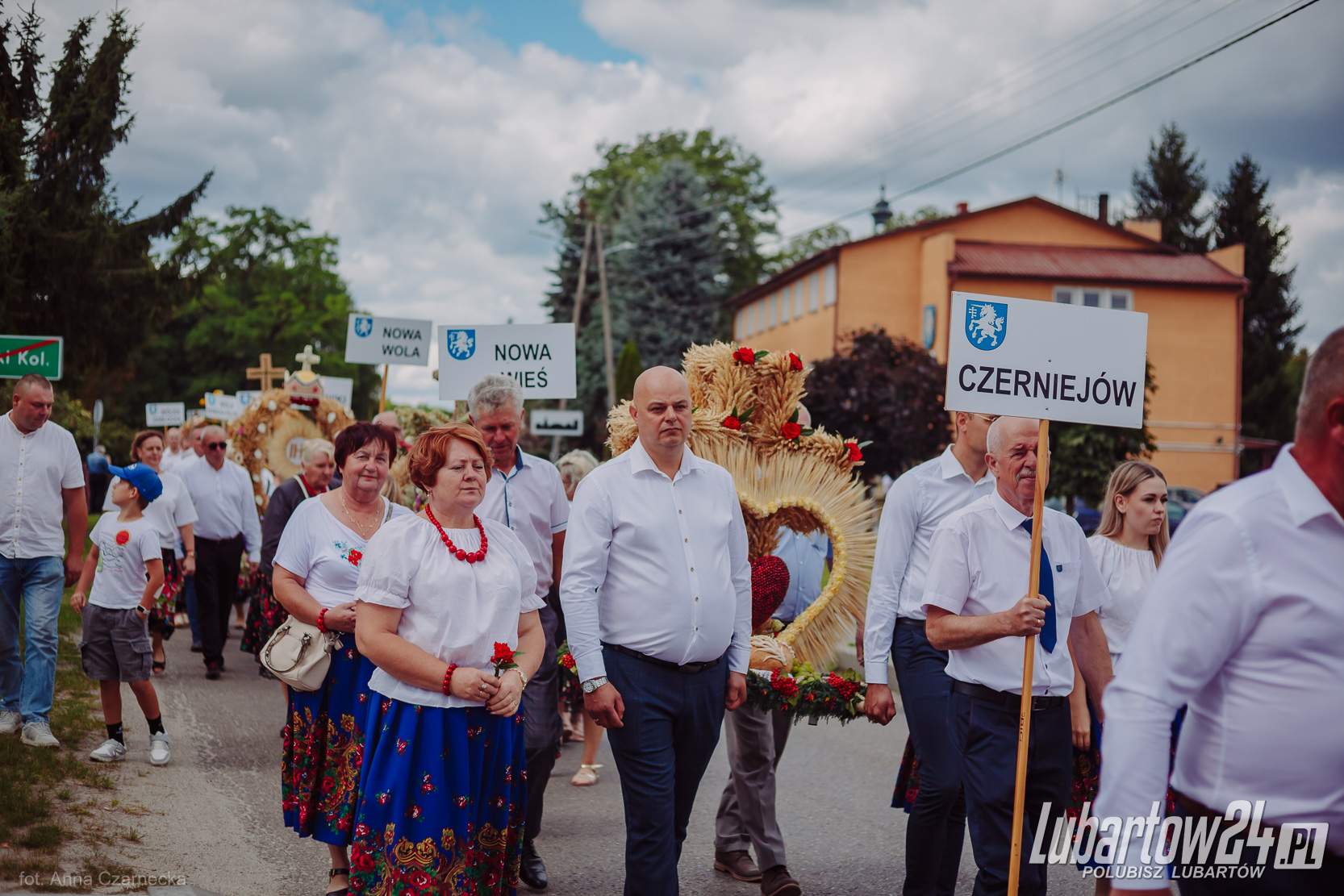 Dożynki w Sernikach