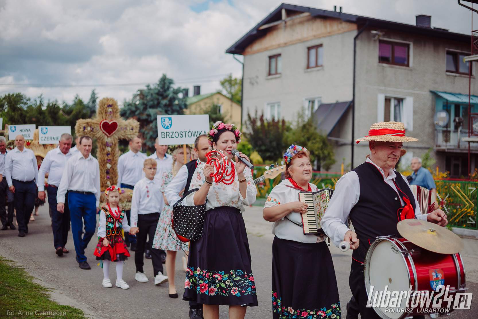 Dożynki w Sernikach