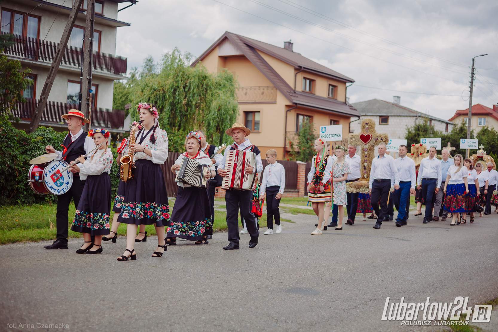 Dożynki w Sernikach