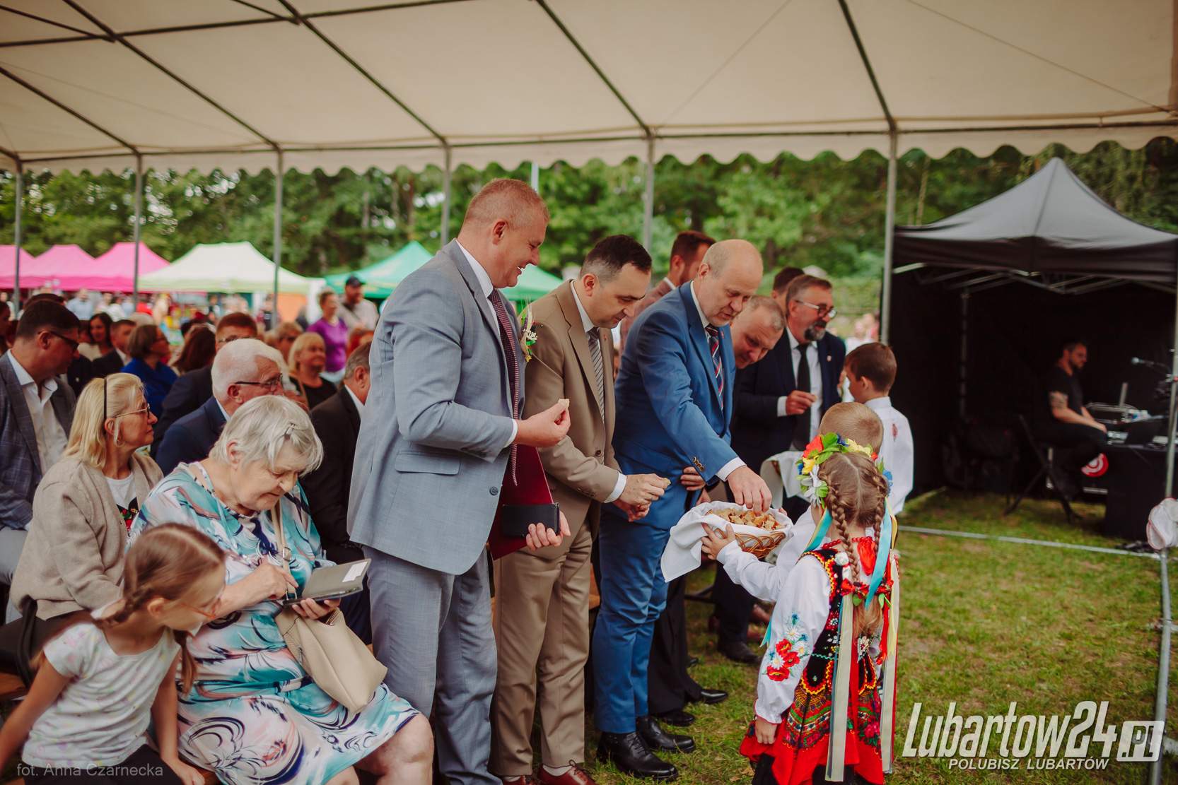 Dożynki w Sernikach