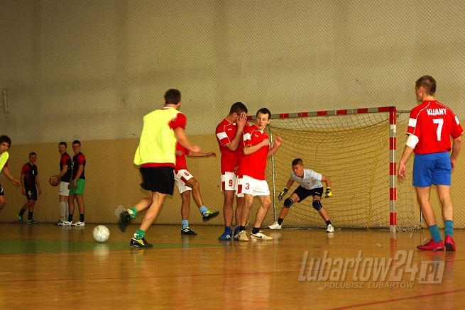 Mikolajkowy Turniej w ZS 2