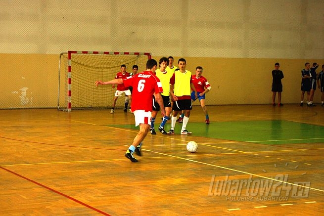 Mikolajkowy Turniej w ZS 2