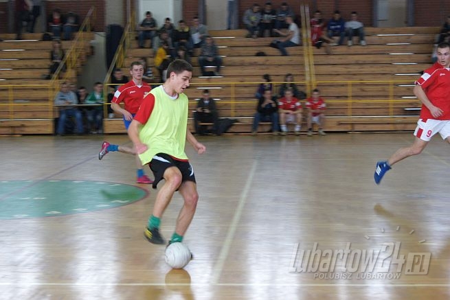 Mikolajkowy Turniej w ZS 2