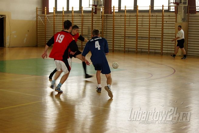 Mikolajkowy Turniej w ZS 2