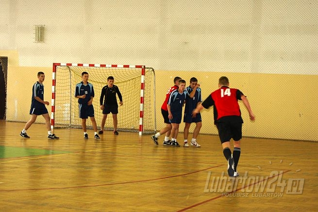 Mikolajkowy Turniej w ZS 2