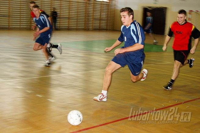 Mikolajkowy Turniej w ZS 2