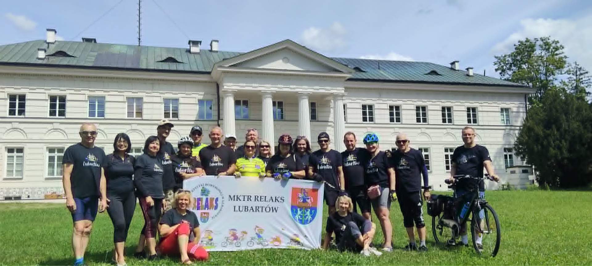 Dworki i Pałace