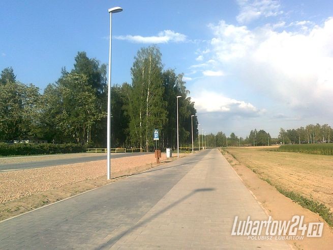 Promenada w FIRLEJU
