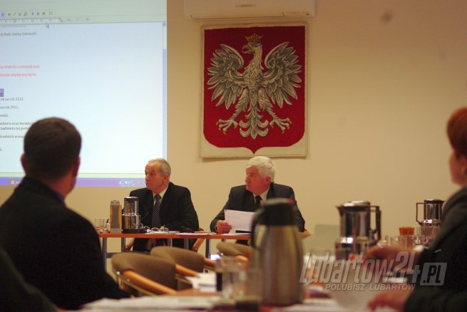 Sesja Rady Gminy Ostrówek 24.01.2012