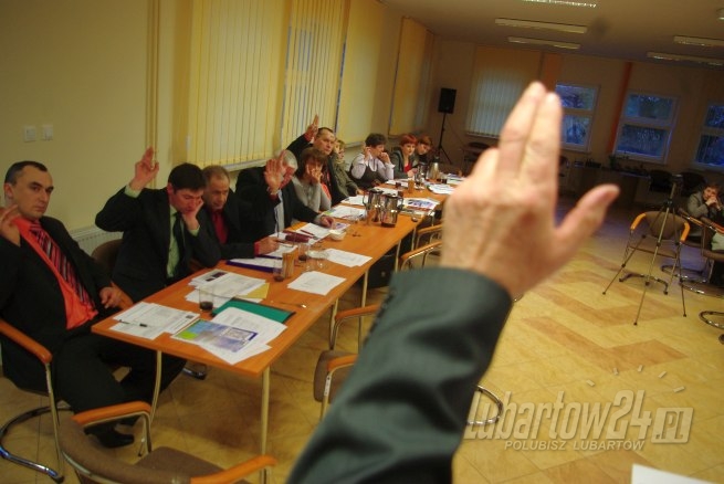 Sesja Rady Gminy Ostrówek 24.01.2012