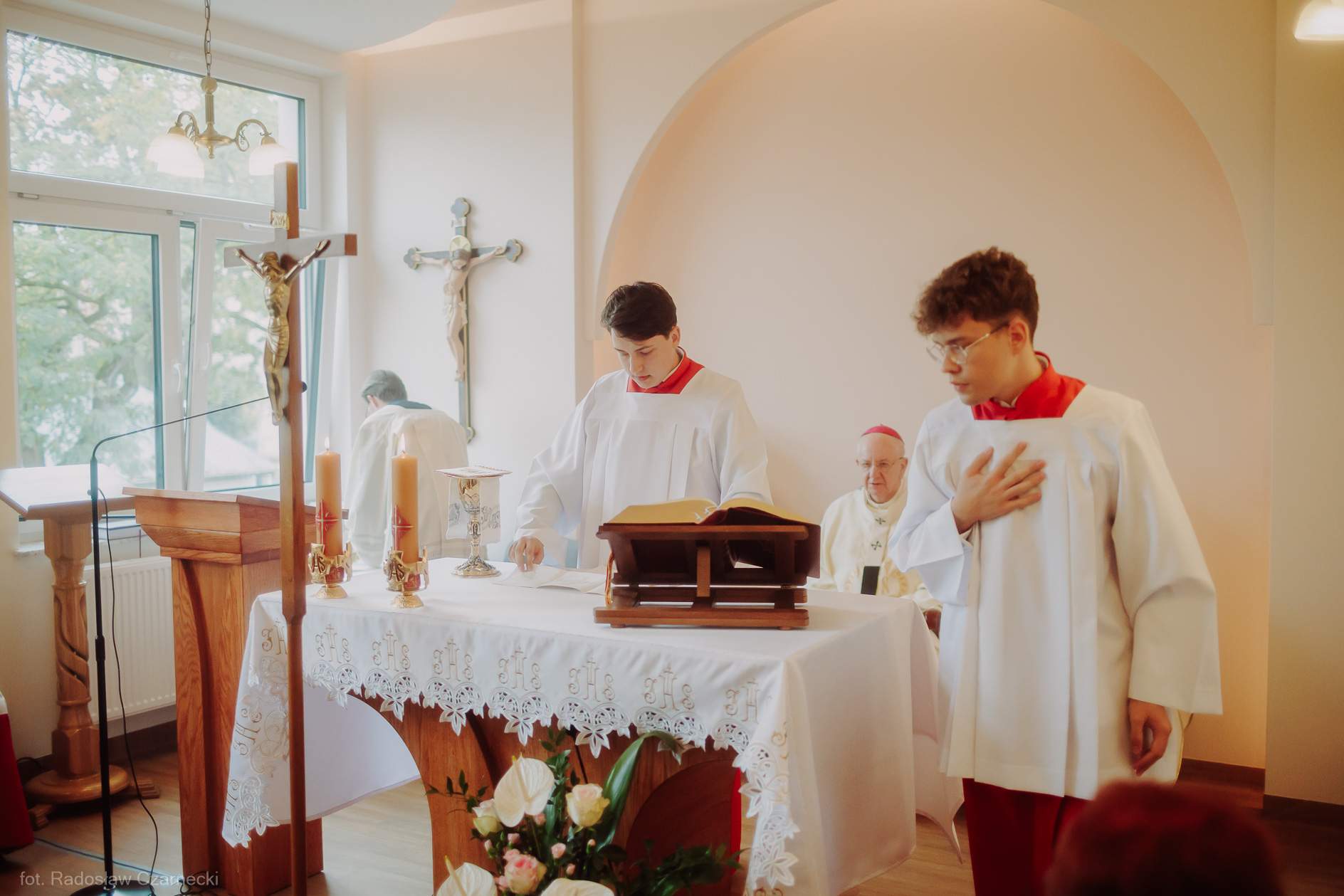 Poświęcenie Kaplicy i nowego budynku Hospicjum w Lubartowie