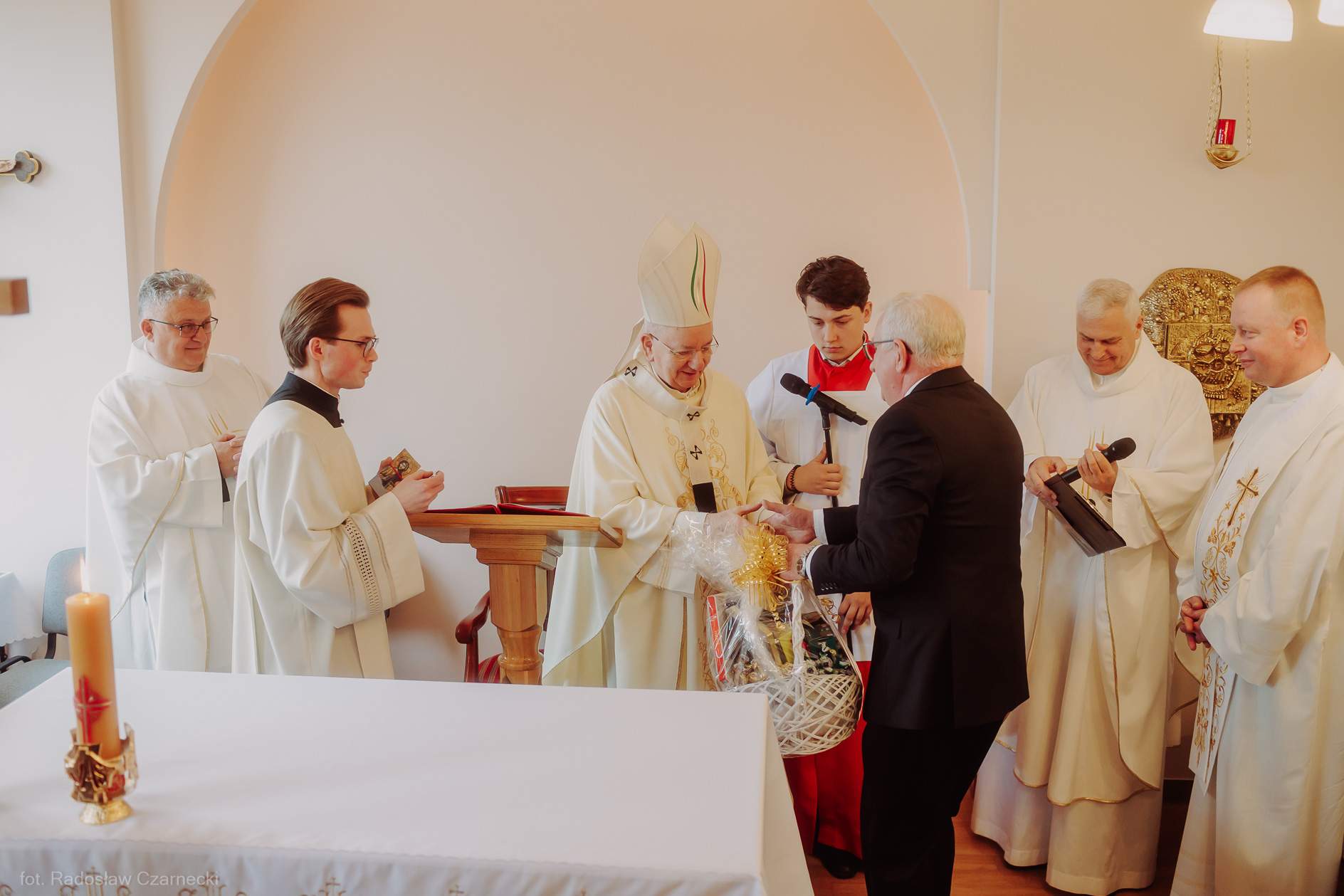 Poświęcenie Kaplicy i nowego budynku Hospicjum w Lubartowie