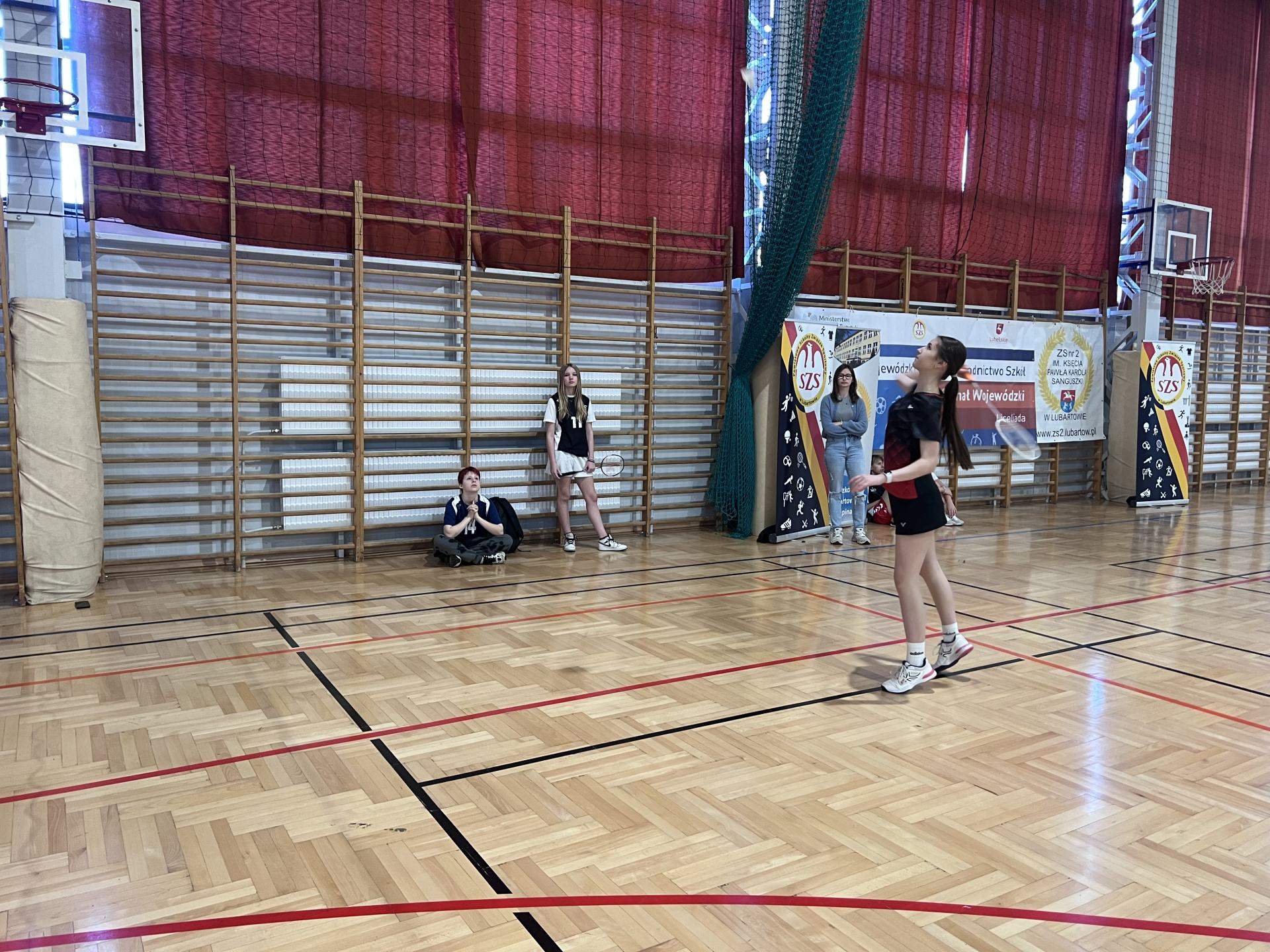 badminton drużynowy