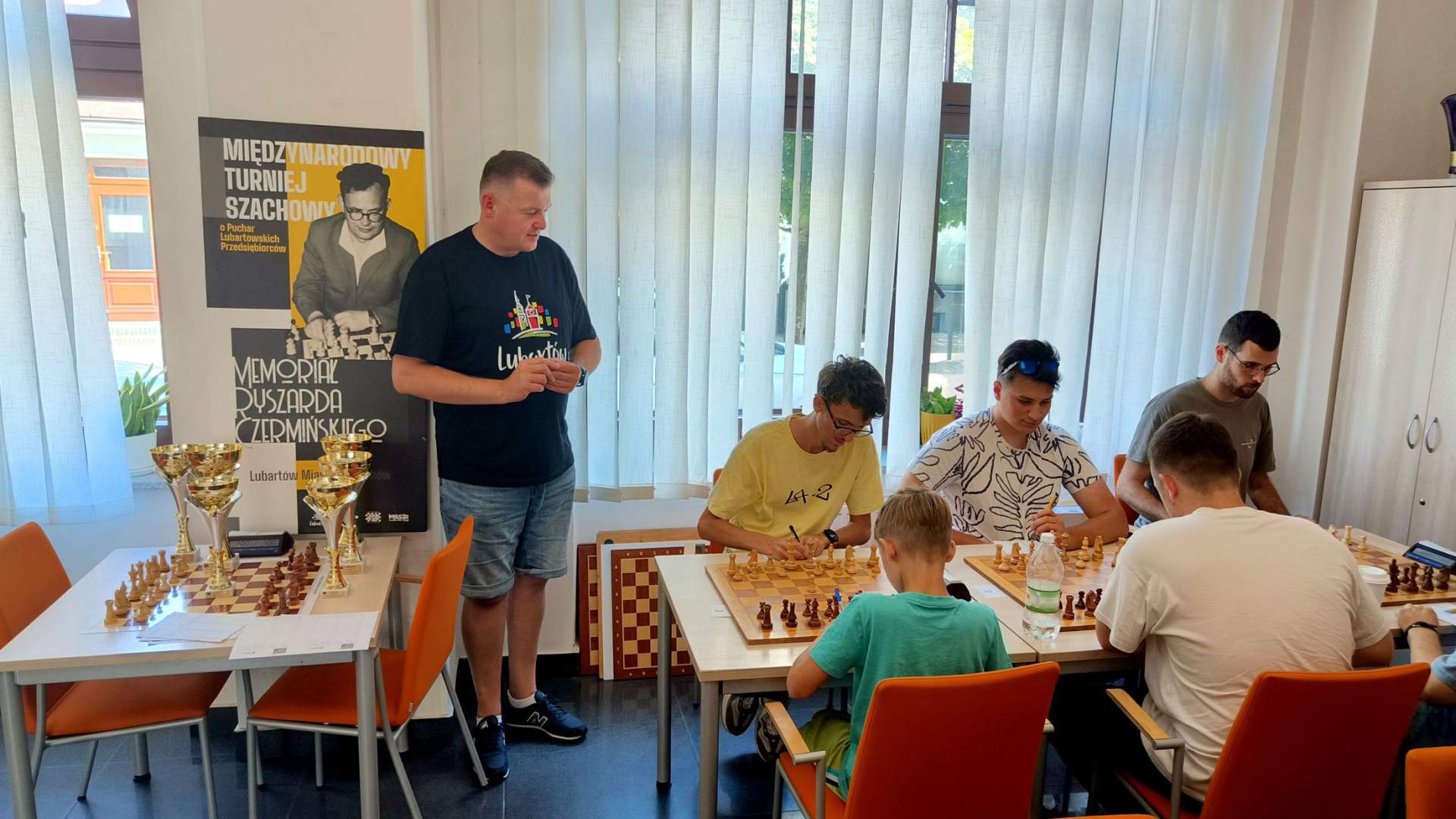 Wyścig o kategorie szachowe