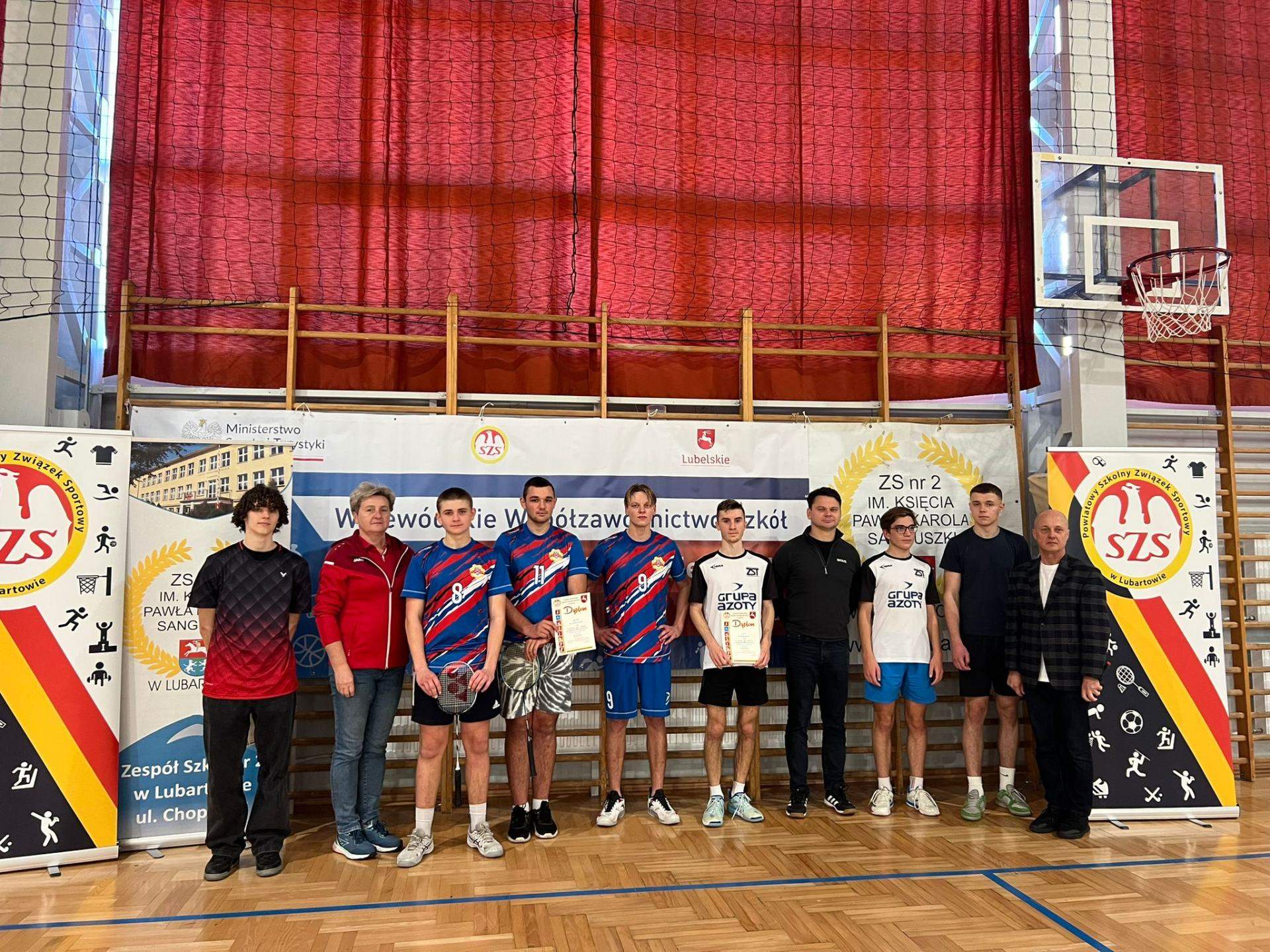badminton drużynowy