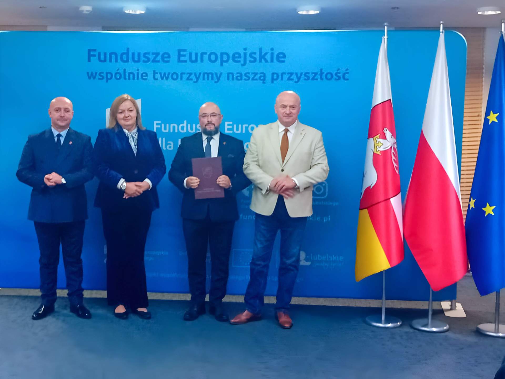 nowa infrastruktura pieszo-rowerowa w Lisowie i Annoborze