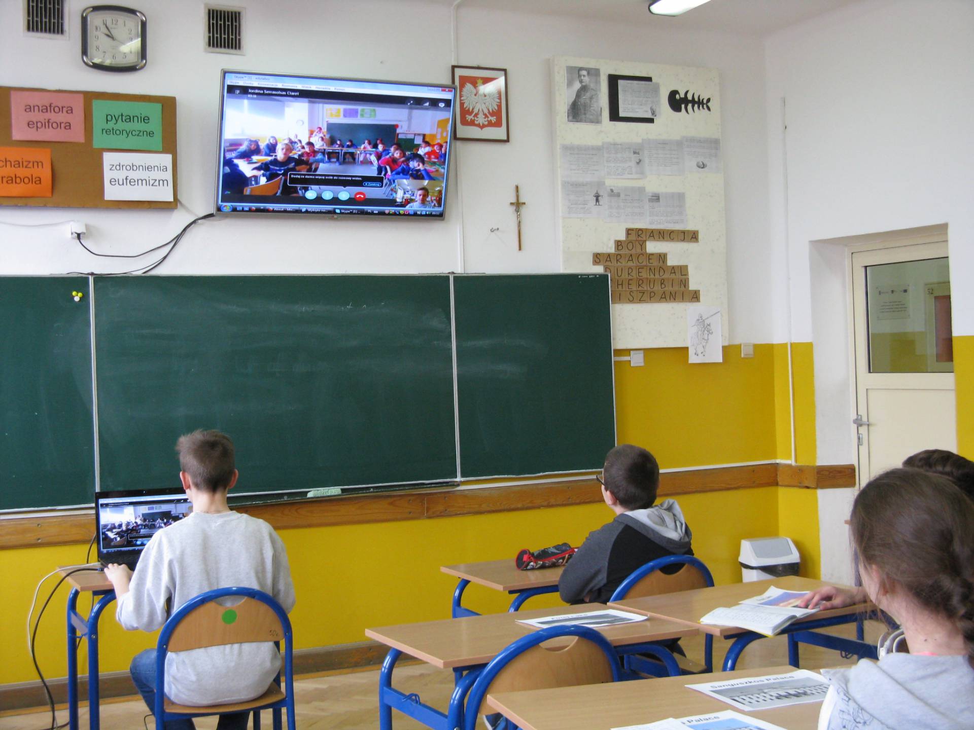 PO RAZ KOLEJNY SKROBÓW ON-LINE Z HISZPANAMI